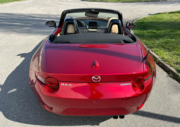 Mazda MX-5 cena 59900 przebieg: 32882, rok produkcji 2020 z Warszawa małe 562